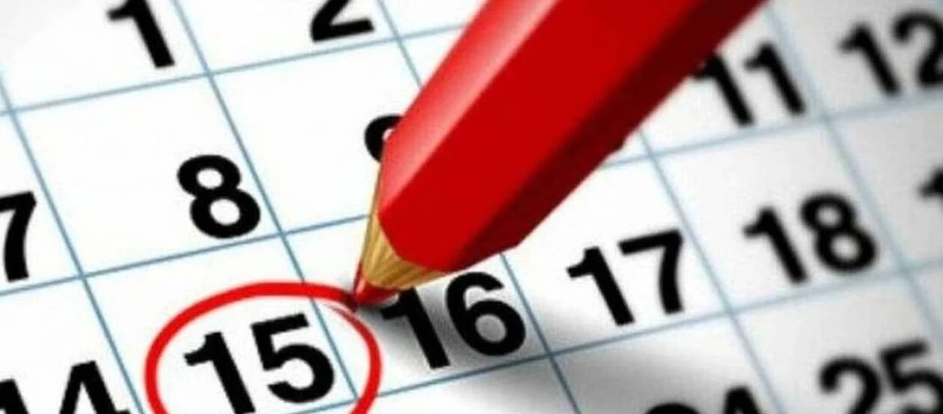 Οι αργίες και τα τριήμερα του 2022 - Πότε πέφτει το Πάσχα και πότε η Καθαρά Δευτέρα;